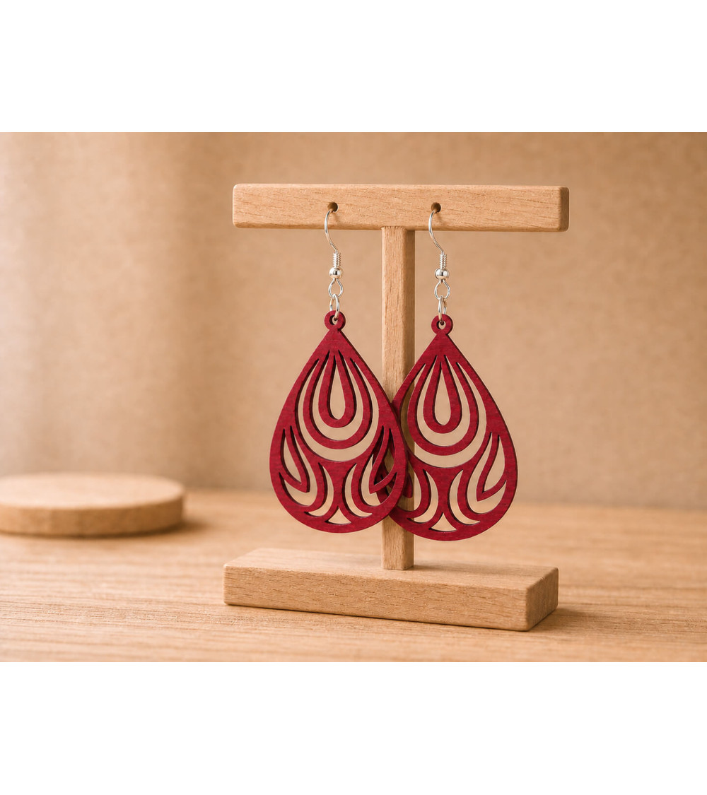 Boucles d'oreilles modèle goutte florale rouge
